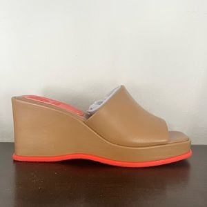 Vince Camuto Falivda Playform Wedge Sandals - NWTO - Maple - Size 9.5